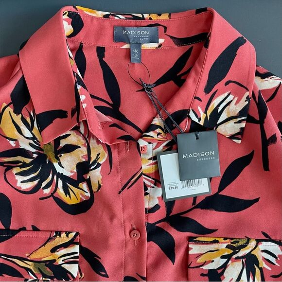 Madison Curvy Essentials Red Multi Floral Button-Up Blouse Red Coral Size 1X - Picture 4 of 8